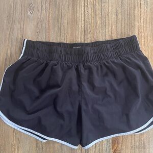 GAP Black Women's Athletic Shorts with White Trim, Size M